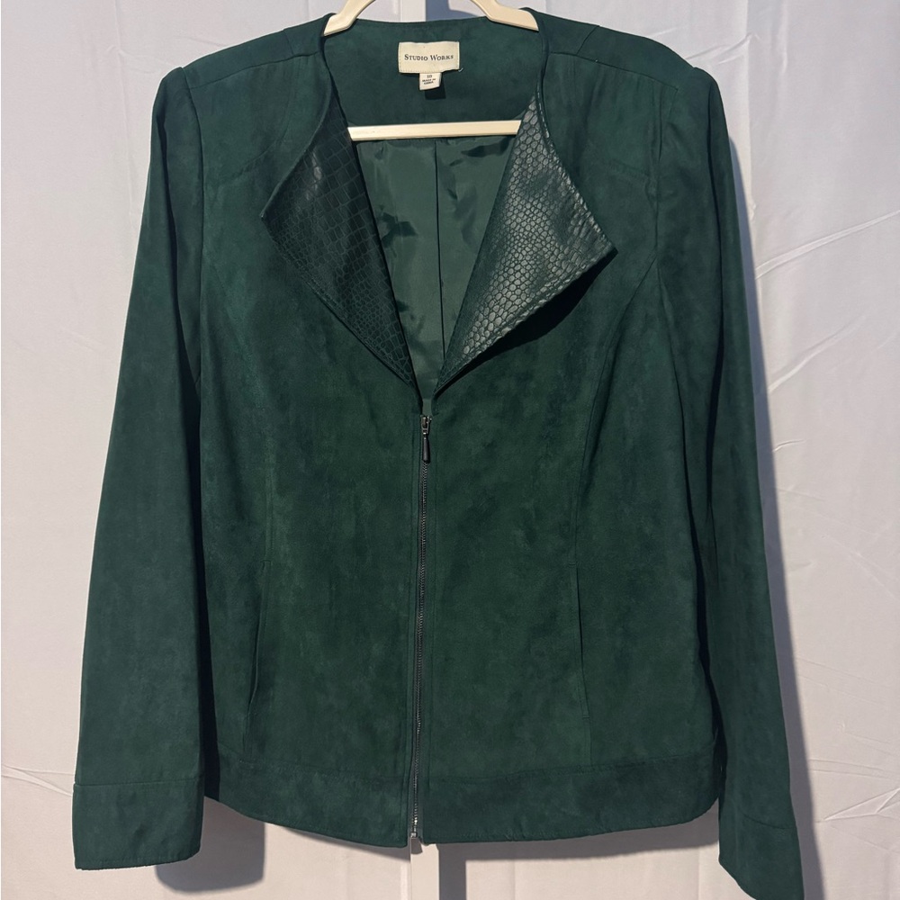 Studio Works Forest Green Textured Blazer Size 18